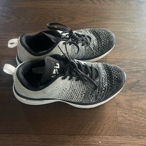 APL women’s sneakers in great condition.